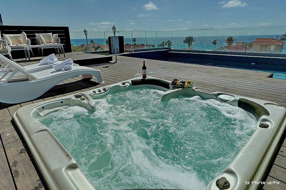 187549 גלרית חוץ, סי בוטיק נהריה, וילה  בנהריה וילות - Vila 4 U