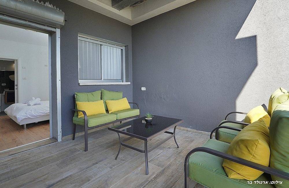 187620 גלרית פנים, סי בוטיק נהריה, וילה  בנהריה וילות - Vila 4 U