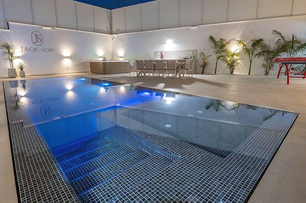 188682 המתחם החיצוני בלילה, וילה ג'קסון - Jack son, וילה  בעין יעקב וילות - Vila 4 U