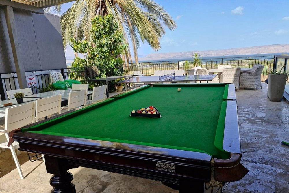 189506 המתחם החיצוני, וילה קסם הנוף מגדל, וילה  במגדל וילות - Vila 4 U