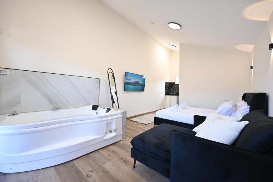 192338 גלרית פנים, וילה לה רוסה - La Rosa, וילה  בכפר חנניה וילות - Vila 4 U