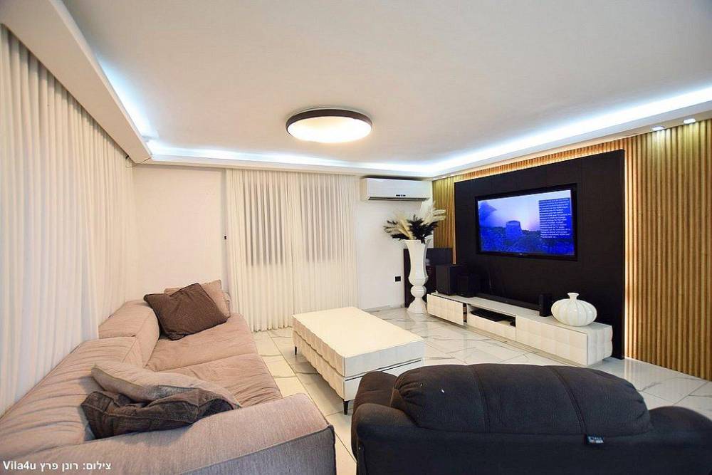 197017 כללי, וילה רויאל בוטיק, וילה  בנהריה וילות - Vila 4 U