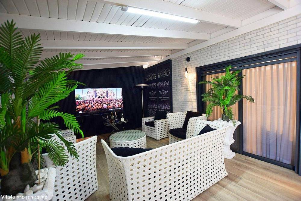 197076 מתחם חיצוני מקורה, וילה רויאל בוטיק, וילה  בנהריה וילות - Vila 4 U