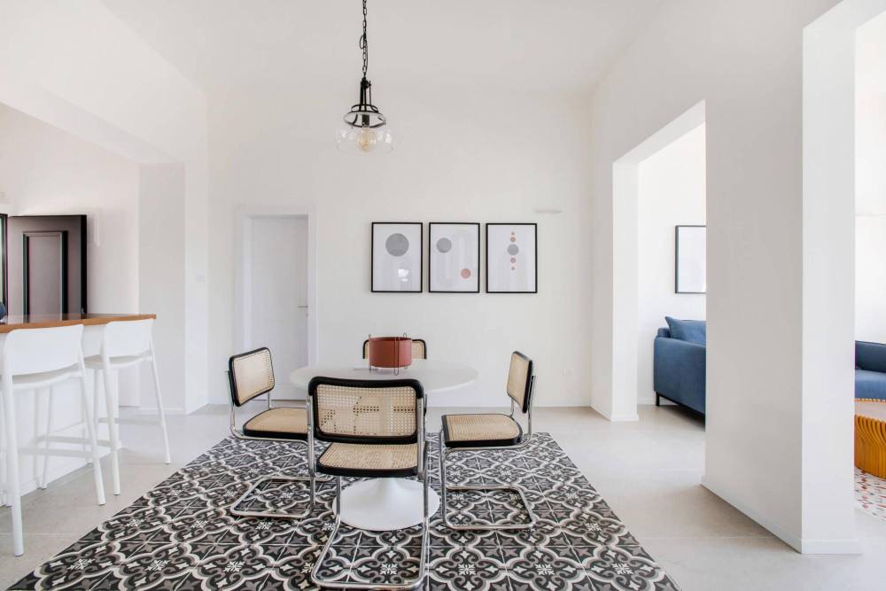 197190 סוויטות 3+4 שקד ורום, יו ג'י בוטיק - UG Boutique Apartment hotel, וילה  בטבריה וילות - Vila 4 U