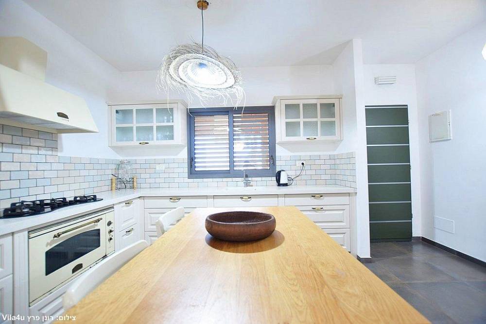 197384 גלרית פנים, טליה ריזורט, וילה  בחצור הגלילית וילות - Vila 4 U