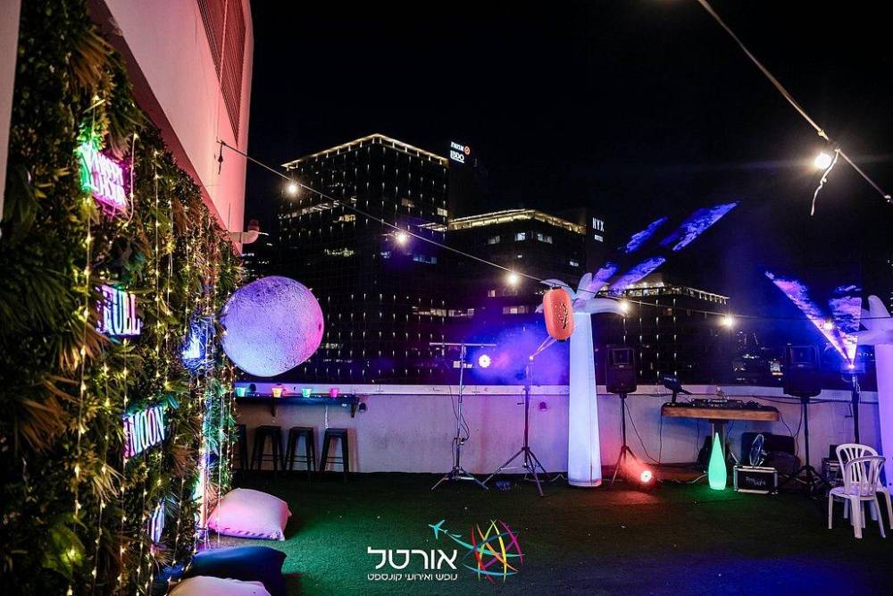 198421 גלריה כללית, אלמאגו רוף תל אביב, וילה  בתל אביב וילות - Vila 4 U