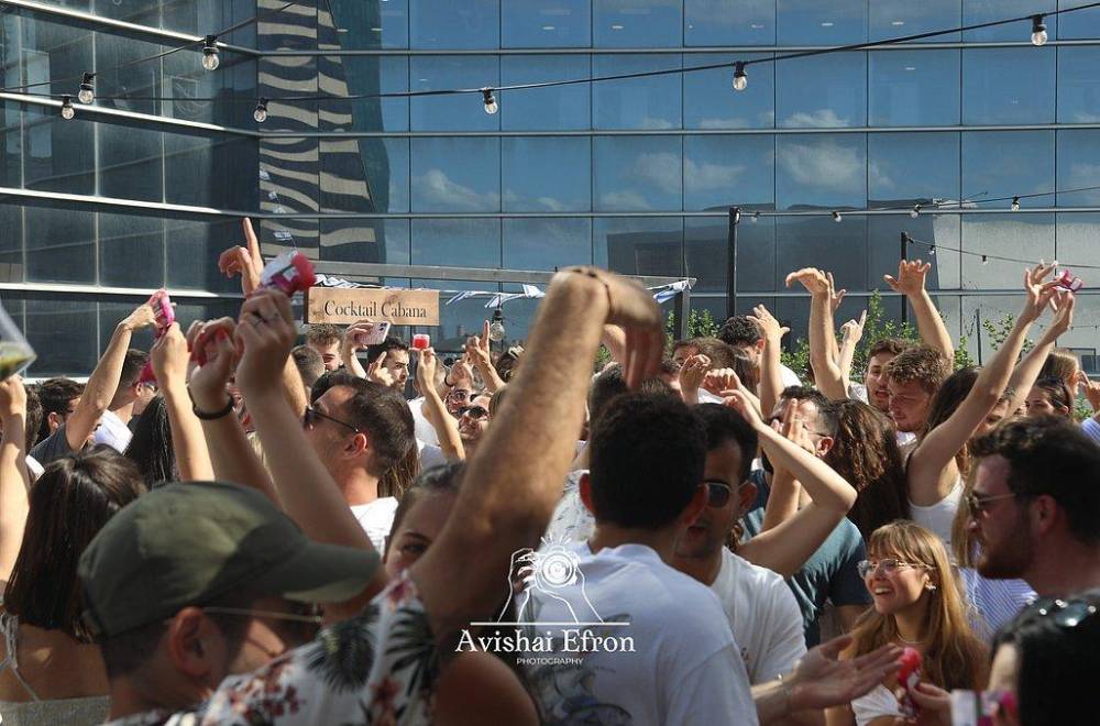 198435 גלריה כללית, אלמאגו רוף תל אביב, וילה  בתל אביב וילות - Vila 4 U