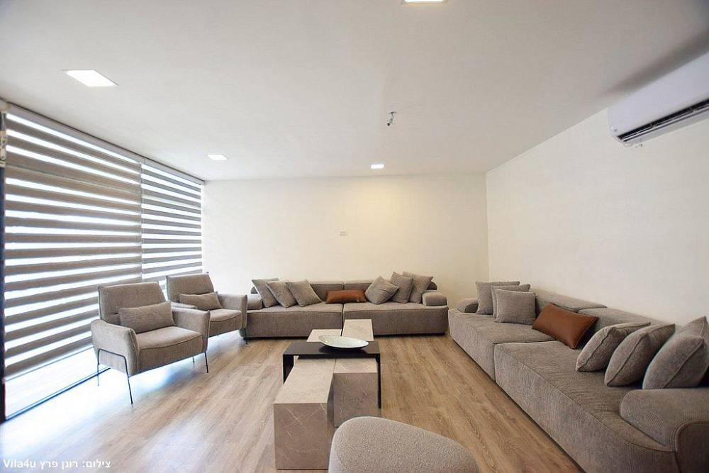 200514 פנים הוילה, אחוזת כוכב יהלום, וילה  בשלומי וילות - Vila 4 U