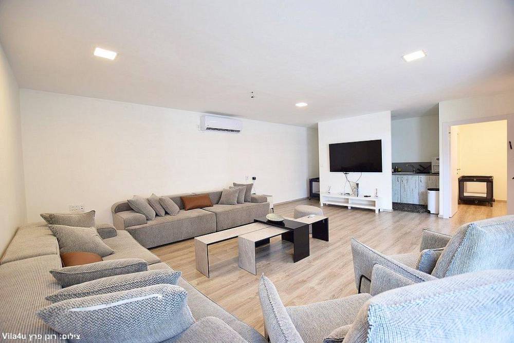 200516 פנים הוילה, אחוזת כוכב יהלום, וילה  בשלומי וילות - Vila 4 U