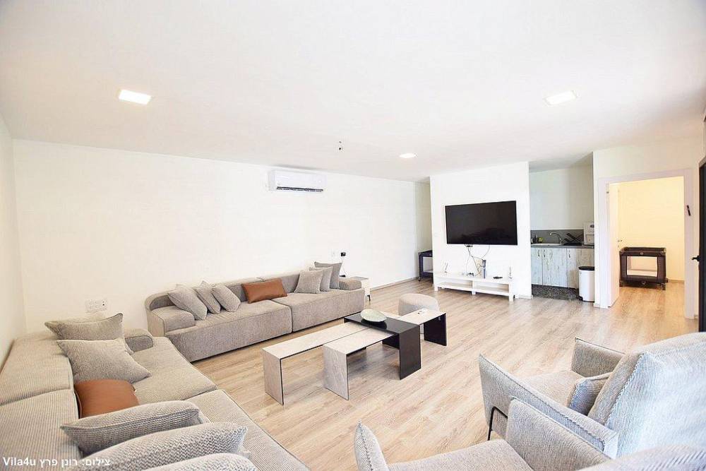 200517 פנים הוילה, אחוזת כוכב יהלום, וילה  בשלומי וילות - Vila 4 U