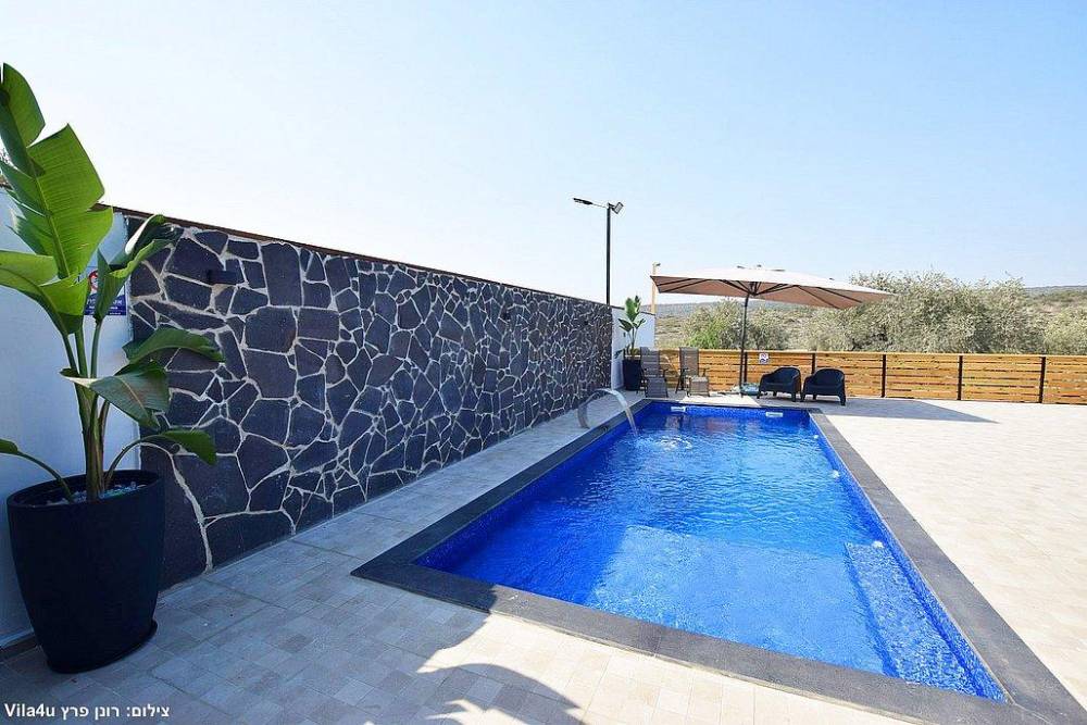 200631 גלריה חיצונית, אחוזת הזיתים ריזורט, וילה  בירכא וילות - Vila 4 U