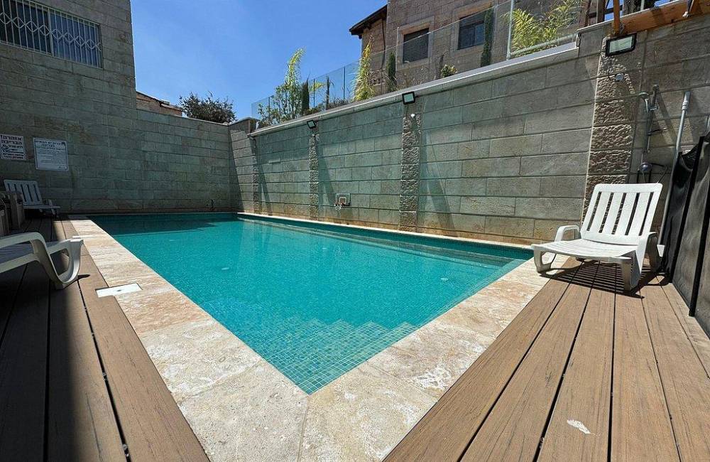 200804 גלריה כללית, וילה רויאל ירושלים, וילה  בגבעת זאב וילות - Vila 4 U