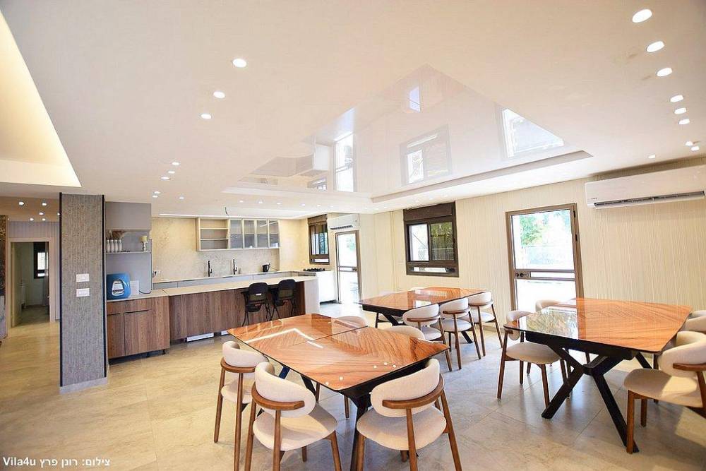 201625 גלרית פנים, אחוזת מן בוטיק, וילה  בצפת וילות - Vila 4 U