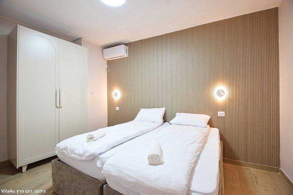 201681 גלריה כללית, אחוזת מן בוטיק, וילה  בצפת וילות - Vila 4 U