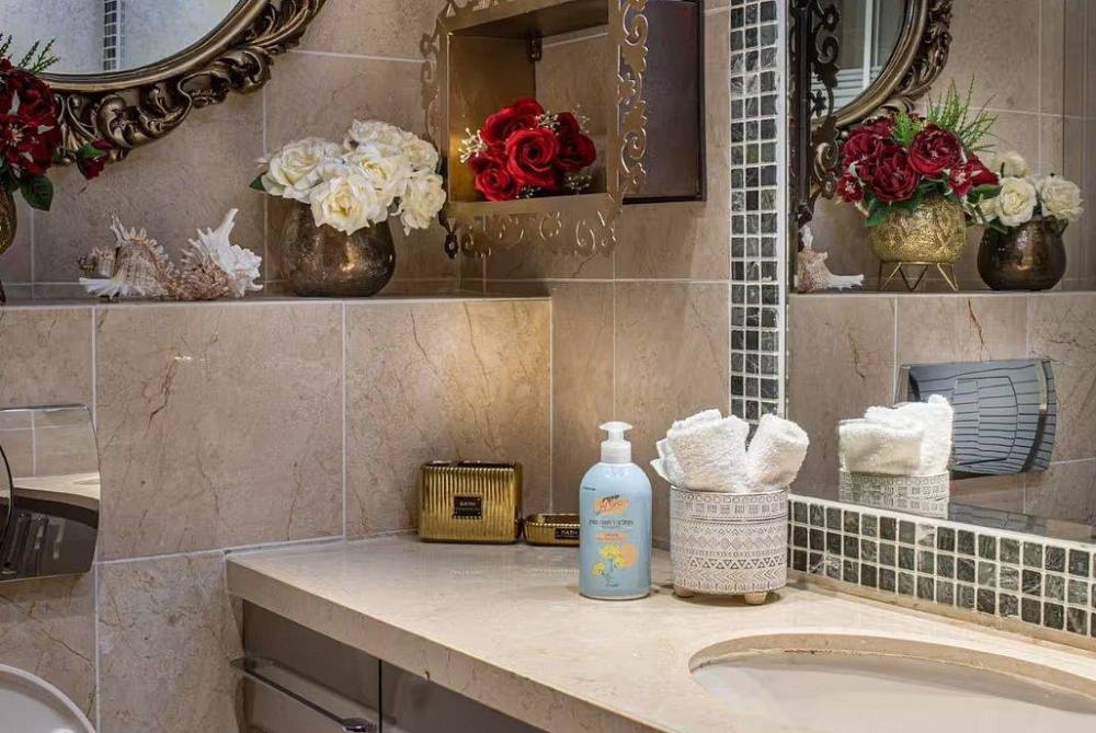 202157 דירת יוקרה בגן חוף, לה פלמורה אילת, וילה  באילת וילות - Vila 4 U