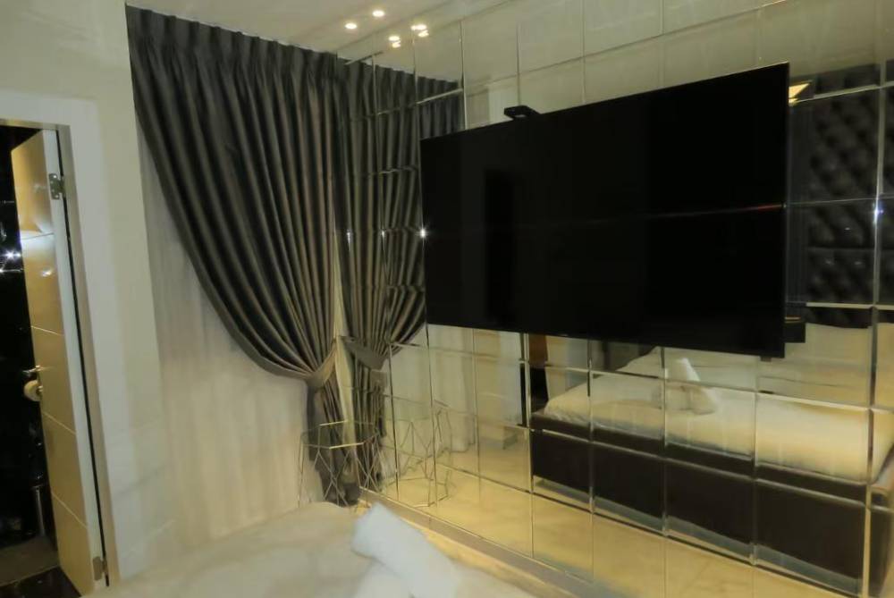 202196 סוויטה נשיאותית עם נוף לאוקיינוס, לה פלמורה אילת, וילה  באילת וילות - Vila 4 U