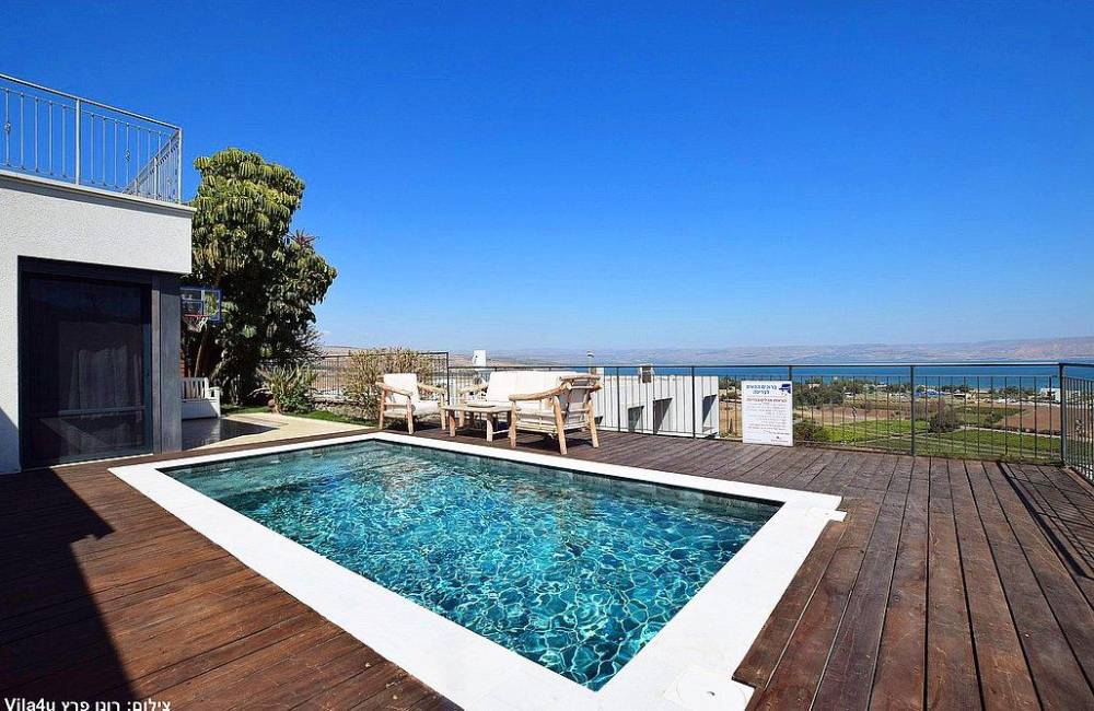 202403 מתחם החצר והנוף, וילה בליס - Villa Bliss, וילה  במגדל וילות - Vila 4 U