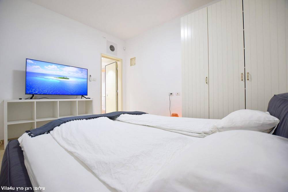 202449 גלרית פנים, וילה בליס - Villa Bliss, וילה  במגדל וילות - Vila 4 U