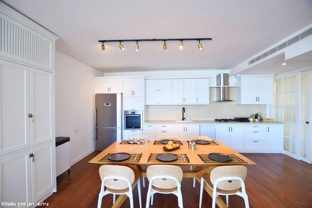 202457 גלרית פנים, וילה בליס - Villa Bliss, וילה  במגדל וילות - Vila 4 U