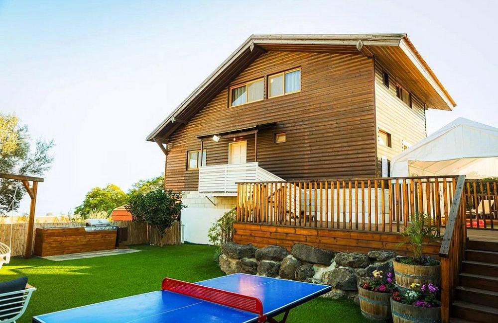 204987 חצר ונוף, וילת בית העץ במגדל, וילה  במגדל וילות - Vila 4 U