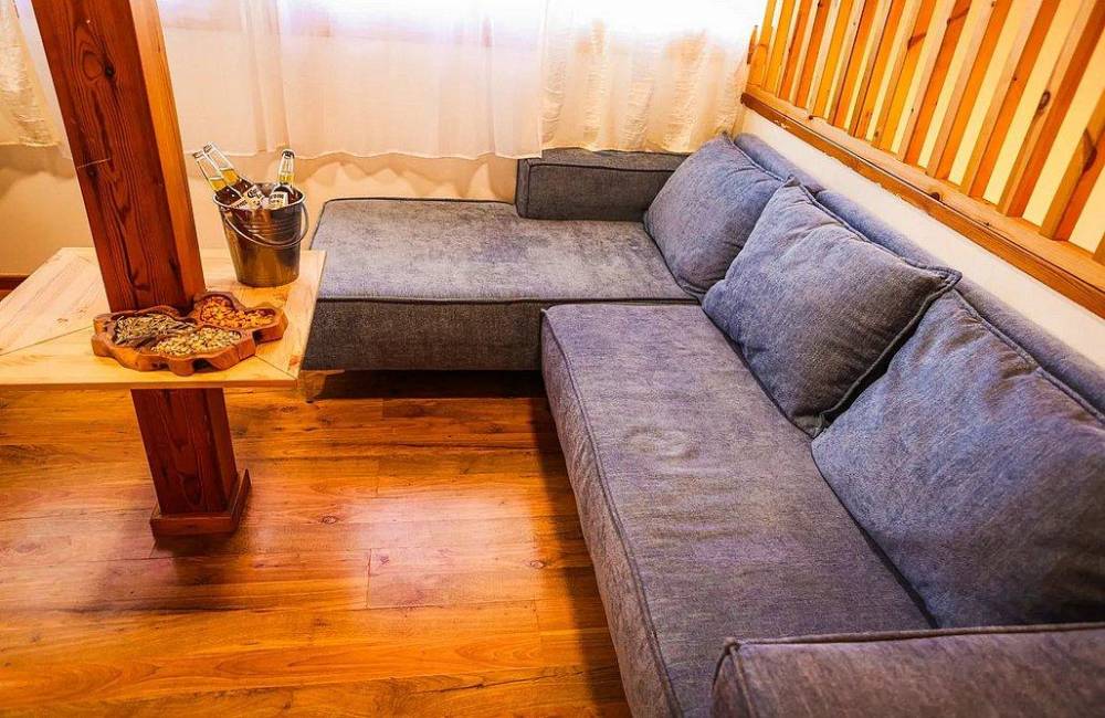 204998 פנים הוילה, וילת בית העץ במגדל, וילה  במגדל וילות - Vila 4 U