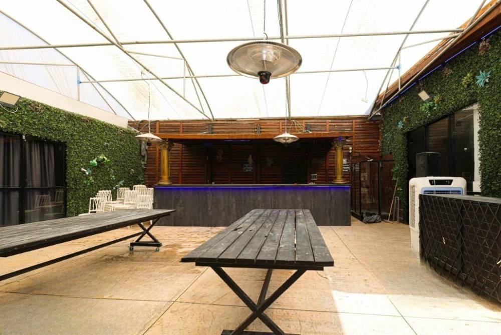 205218 מתחם חיצוני, אחוזת יולי איוונטס, וילה  בנתניה וילות - Vila 4 U