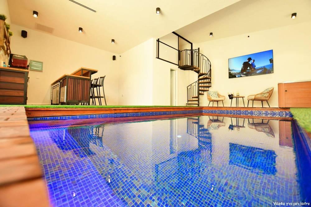 205245 גלריה כללית, אחוזת יולי איוונטס, וילה  בנתניה וילות - Vila 4 U