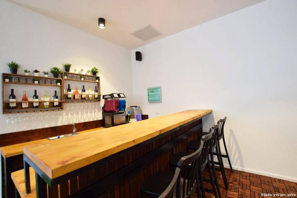 205251 גלריה כללית, אחוזת יולי איוונטס, וילה  בנתניה וילות - Vila 4 U