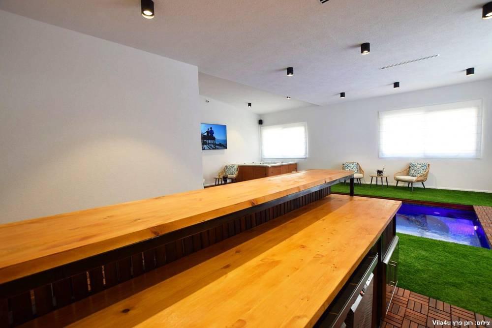 205252 גלריה כללית, אחוזת יולי איוונטס, וילה  בנתניה וילות - Vila 4 U