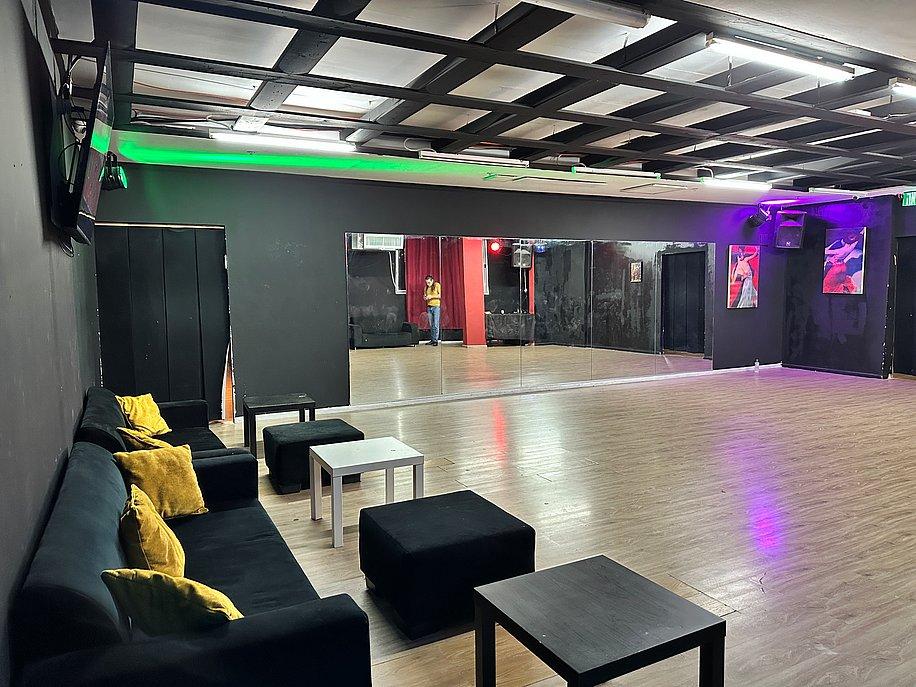 205816 מתחם גסולינה ראשון לציון, מתחם גסולינה ראשון לציון, וילה  בראשון לציון וילות - Vila 4 U