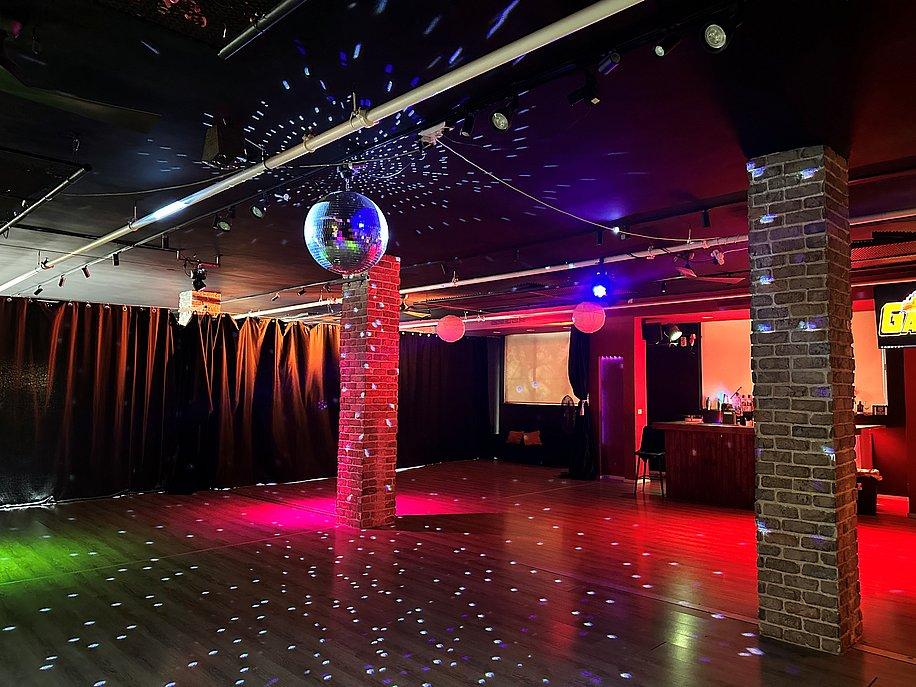 205829 אולם 1, מתחם גסולינה ראשון לציון, וילה  בראשון לציון וילות - Vila 4 U