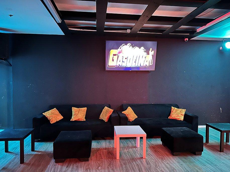 205853 אולם 2, מתחם גסולינה ראשון לציון, וילה  בראשון לציון וילות - Vila 4 U