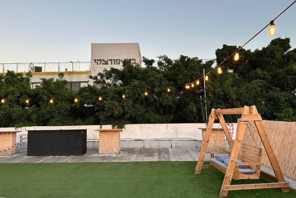 205875 מתחם הגג, מתחם גסולינה ראשון לציון, וילה  בראשון לציון וילות - Vila 4 U