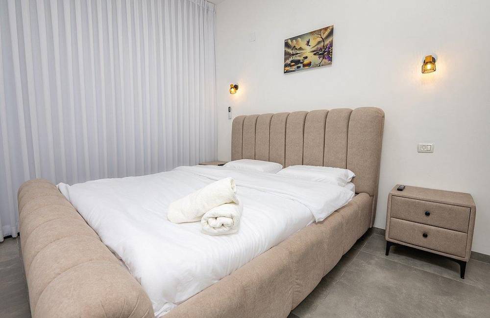 205900 גלריה כללית, וילה אלטה לוקס יוקרה, וילה  ביבנאל וילות - Vila 4 U