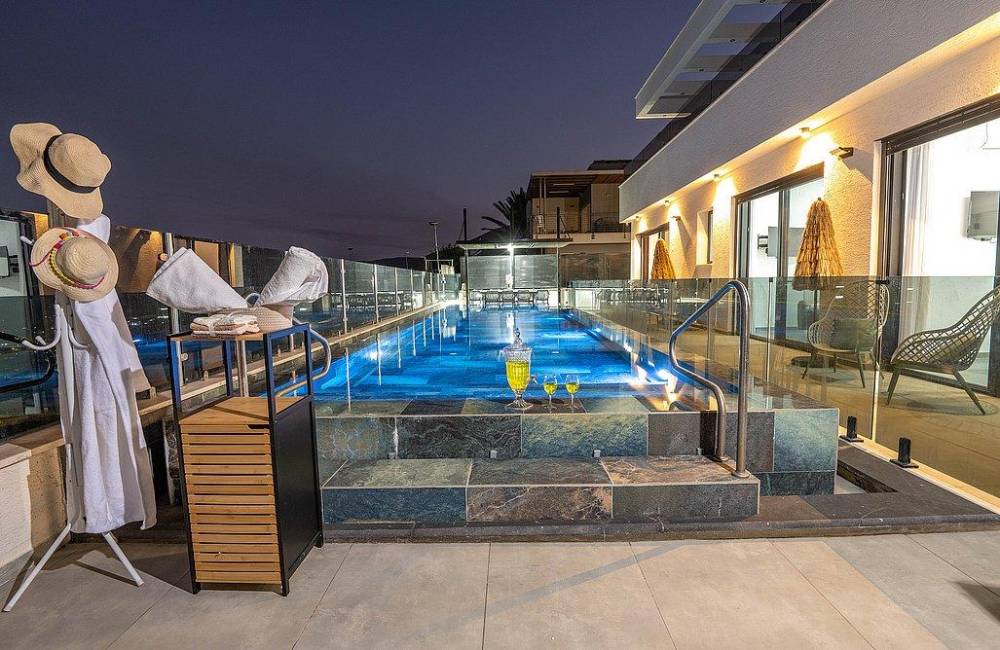 205923 גלריה כללית, וילה אלטה לוקס יוקרה, וילה  ביבנאל וילות - Vila 4 U