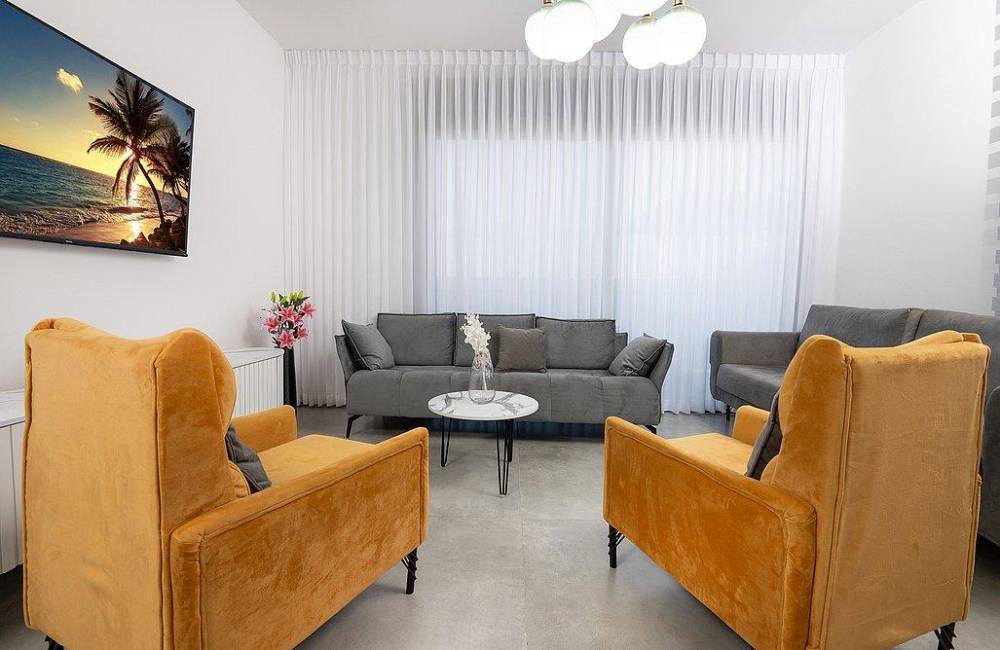 205964 סלון מטבח ופינת אוכל, וילה אלטה לוקס יוקרה, וילה  ביבנאל וילות - Vila 4 U