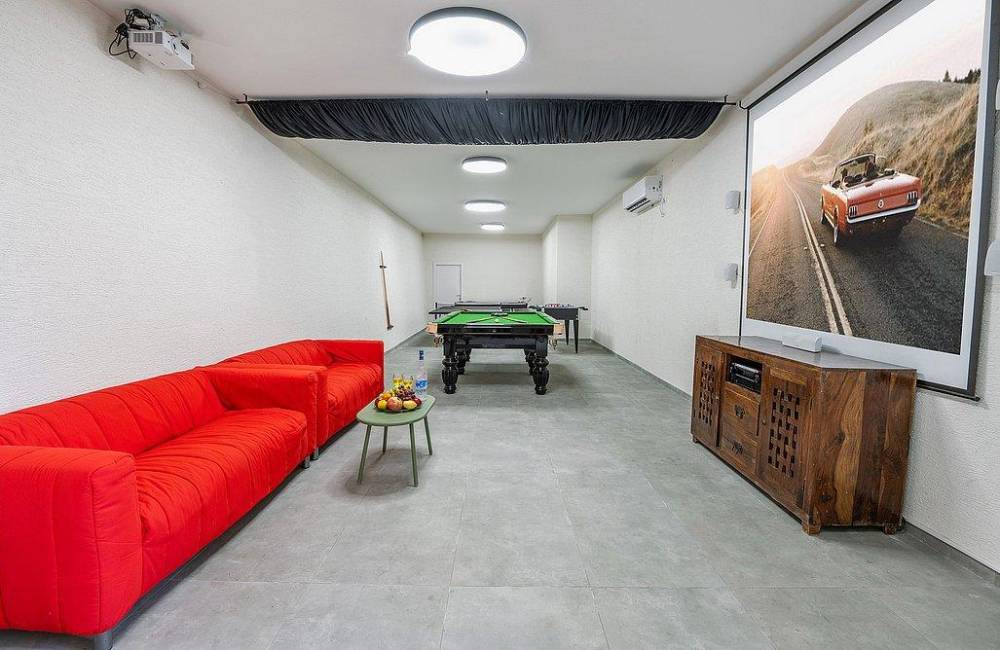 206004 חדר הקולנוע, וילה אלטה לוקס יוקרה, וילה  ביבנאל וילות - Vila 4 U