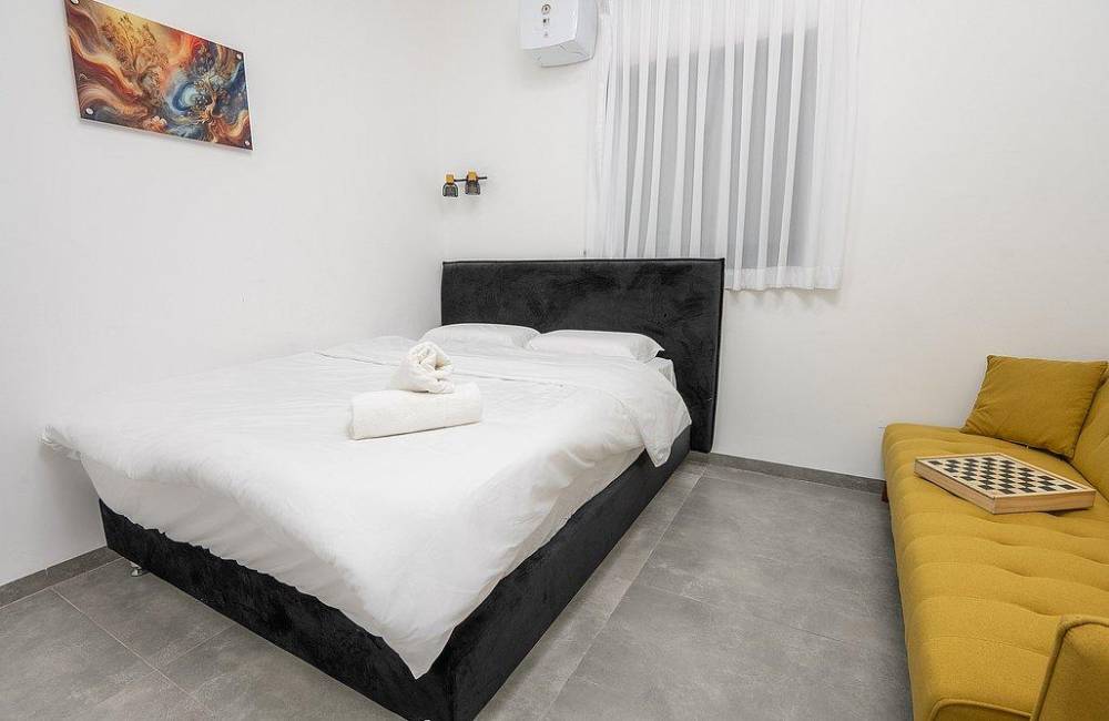 206018 חדרי השינה, וילה אלטה לוקס יוקרה, וילה  ביבנאל וילות - Vila 4 U