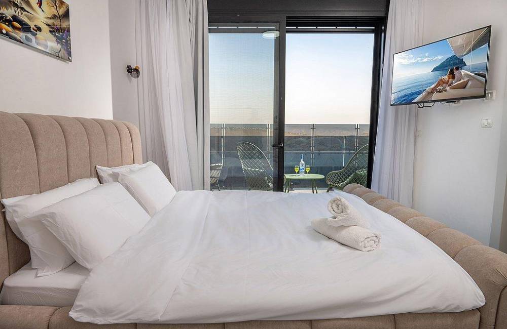 206031 חדרי השינה, וילה אלטה לוקס יוקרה, וילה  ביבנאל וילות - Vila 4 U