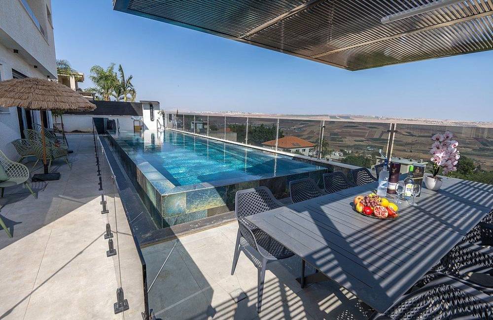 206114 מתחם חיצוני, וילה אלטה לוקס יוקרה, וילה  ביבנאל וילות - Vila 4 U