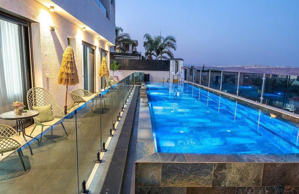 206116 מתחם חיצוני, וילה אלטה לוקס יוקרה, וילה  ביבנאל וילות - Vila 4 U