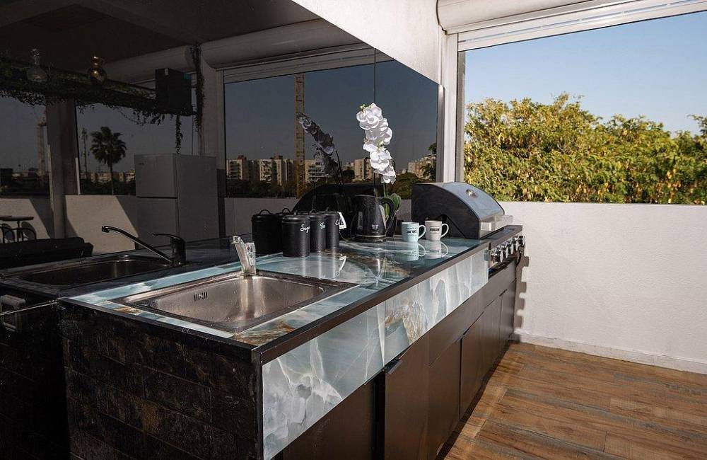 207964 הפנטהאוז, הפנטהאוז של תל אביב, וילה  בתל אביב וילות - Vila 4 U