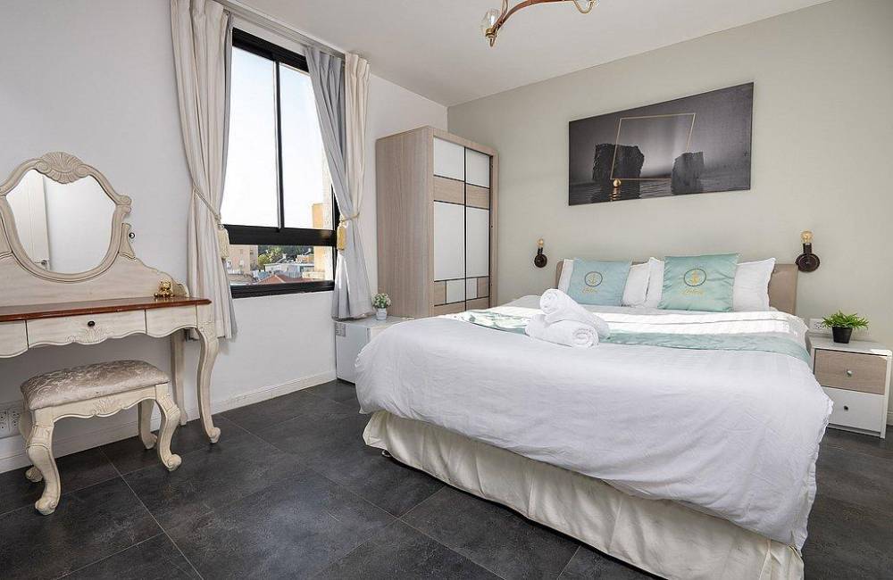 207966 הפנטהאוז, הפנטהאוז של תל אביב, וילה  בתל אביב וילות - Vila 4 U