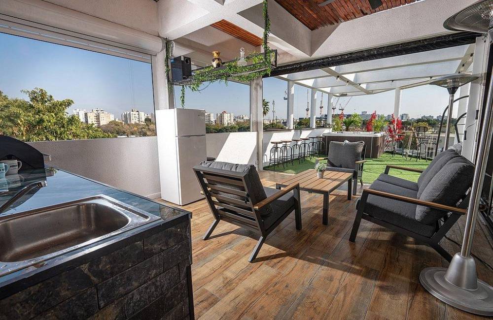 207975 הפנטהאוז, הפנטהאוז של תל אביב, וילה  בתל אביב וילות - Vila 4 U