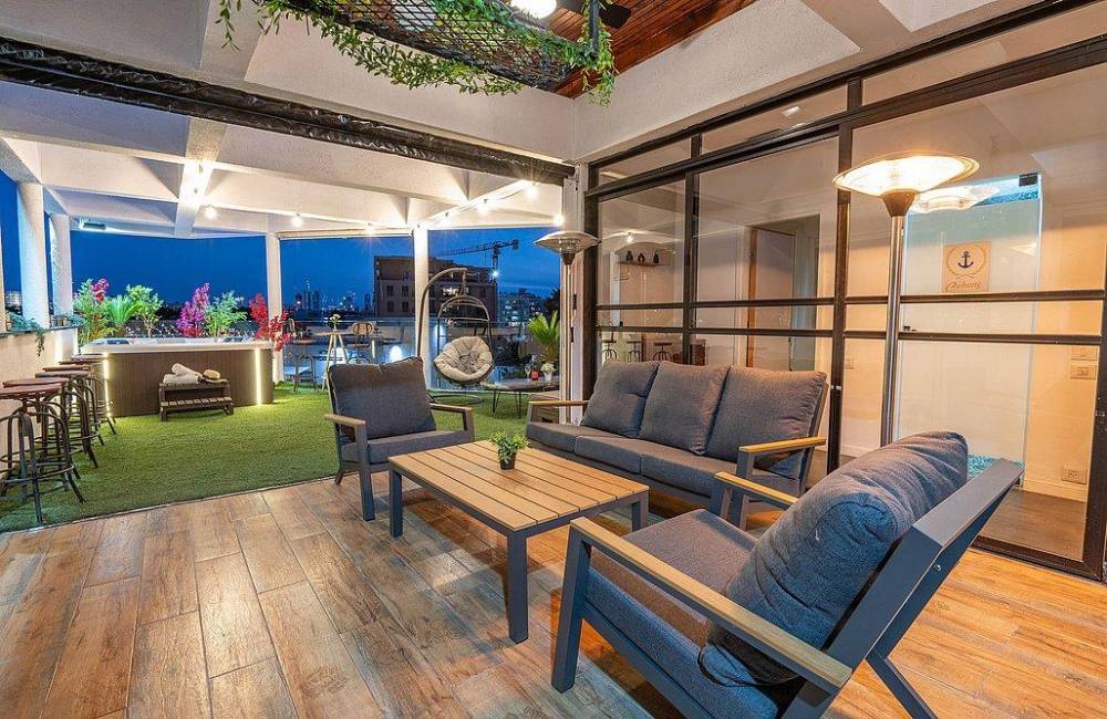 207992 הפנטהאוז, הפנטהאוז של תל אביב, וילה  בתל אביב וילות - Vila 4 U