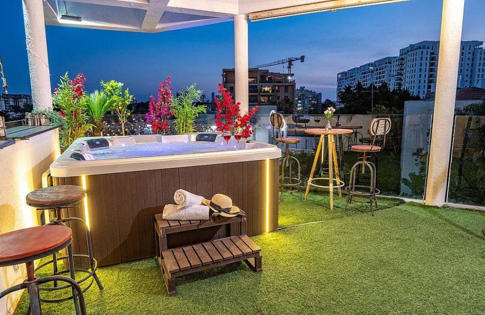 207997 הפנטהאוז, הפנטהאוז של תל אביב, וילה  בתל אביב וילות - Vila 4 U