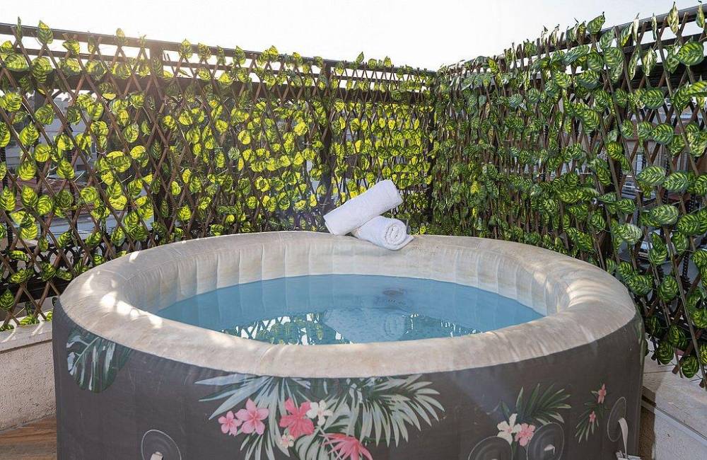 208009 דירת אירוח זוגית מרפסת וגקוזי חיצוני, הפנטהאוז של תל אביב, וילה  בתל אביב וילות - Vila 4 U