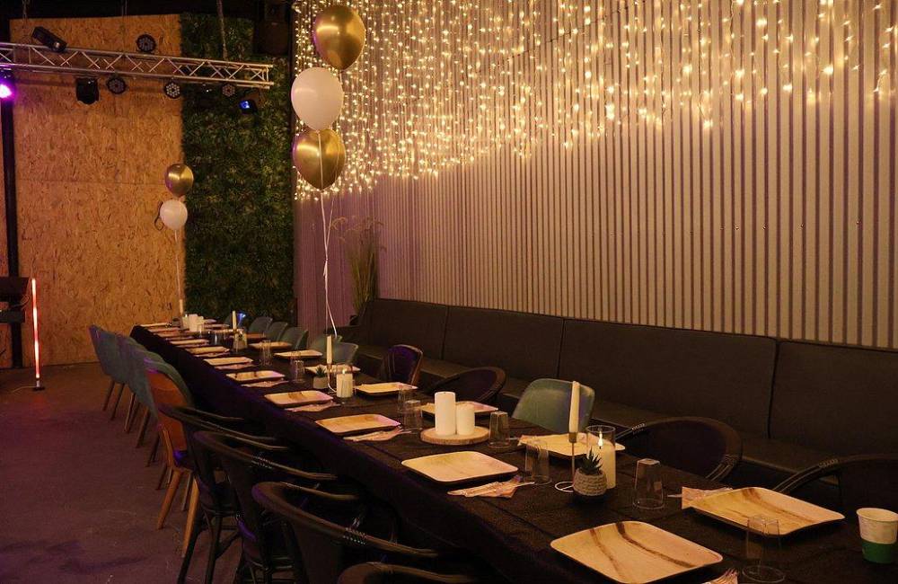 208687 Happy bar – הפי בר, Happy bar – הפי בר, וילה  בנתניה וילות - Vila 4 U