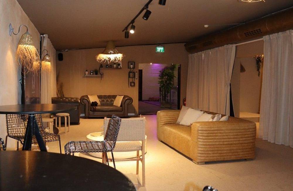 208869 מתחם פנימי, אחוזת נאיה, וילה  במבשרת ציון וילות - Vila 4 U