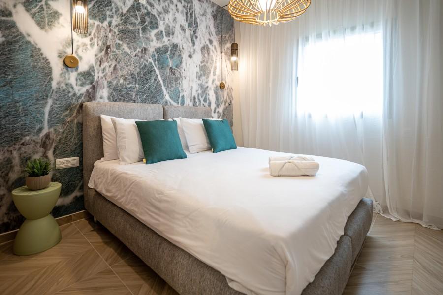 210047 דירת 2 חדרים עם נוף לבריכה, דירות נופש אלמוגים אילת, וילה  באילת וילות - Vila 4 U